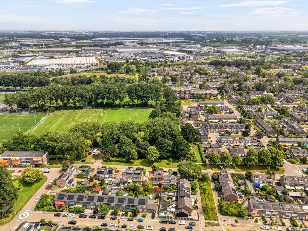 Maasstraat 10, BARENDRECHT