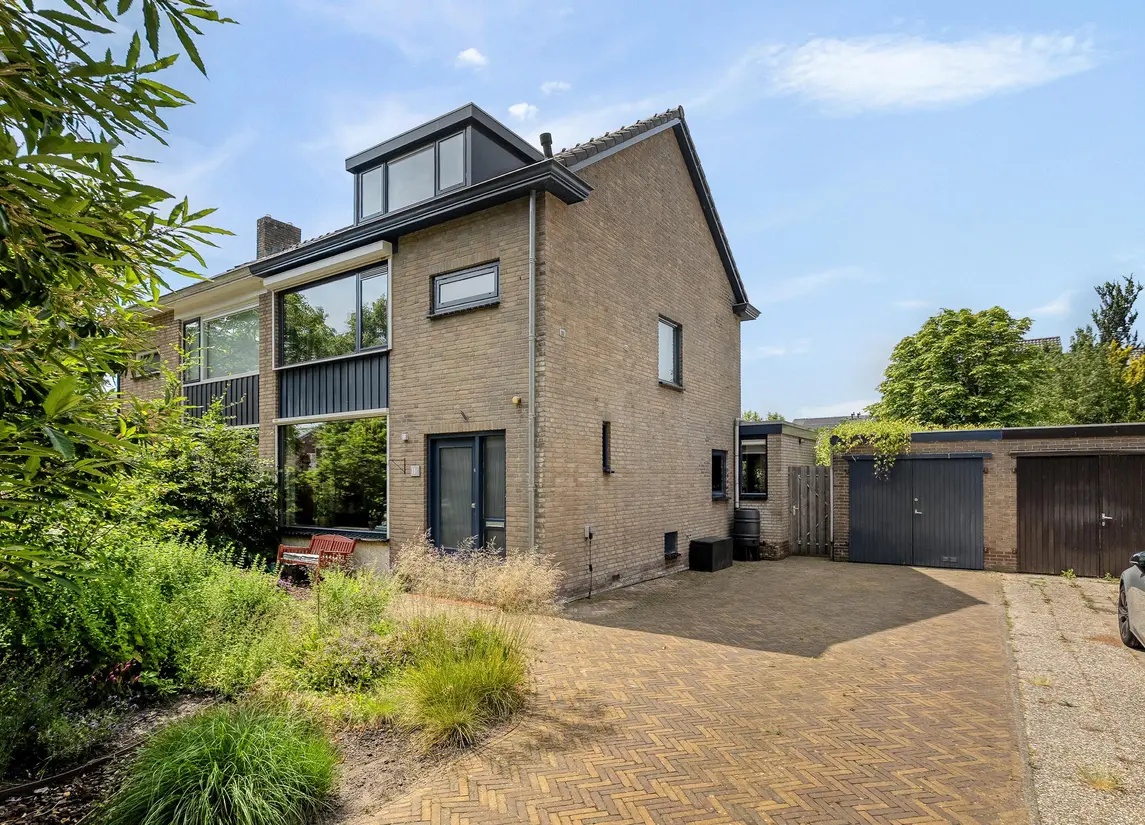 Maasstraat 10