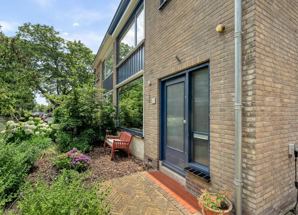 Maasstraat 10