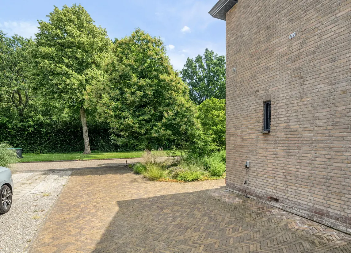 Maasstraat 10