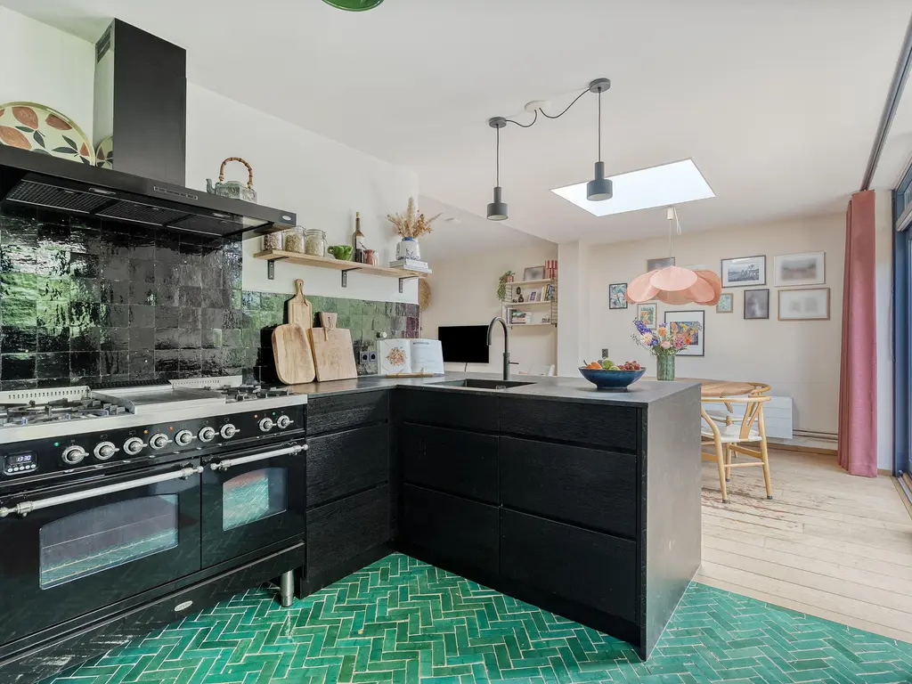 Maasstraat 10, BARENDRECHT