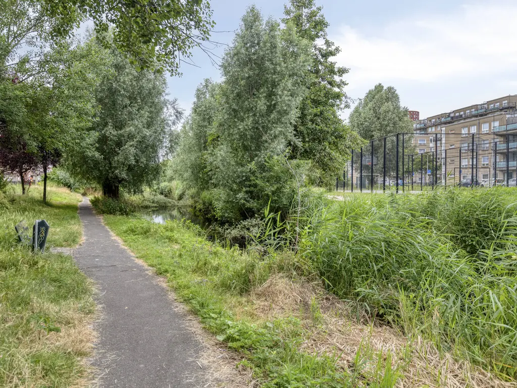 Laakkade 107, 'S-GRAVENHAGE