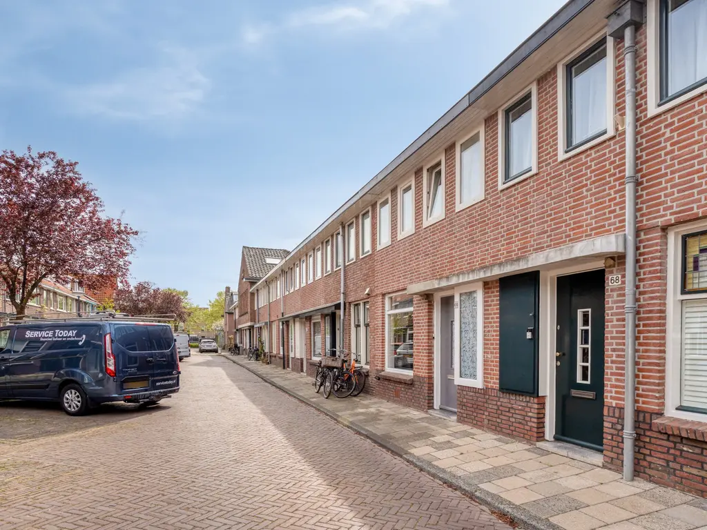 Soembastraat 66, Leiden