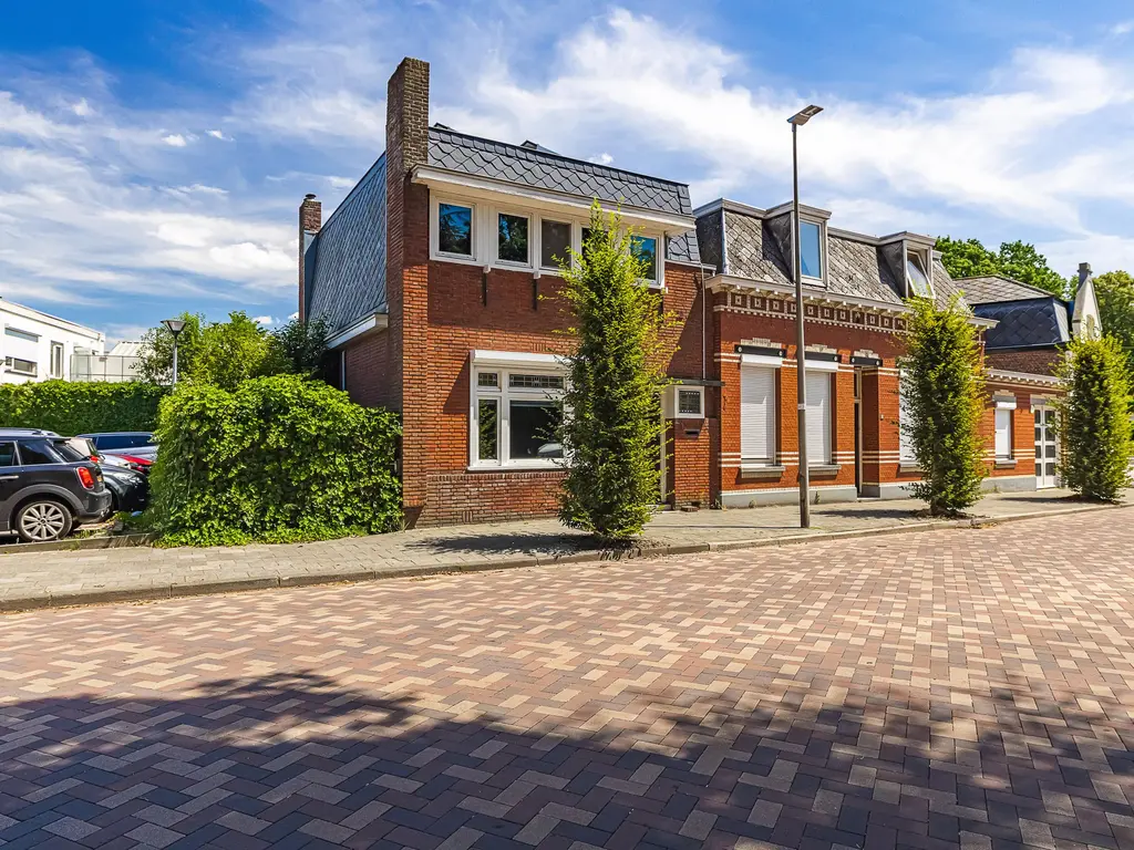 Stationsstraat 1, OUDENBOSCH