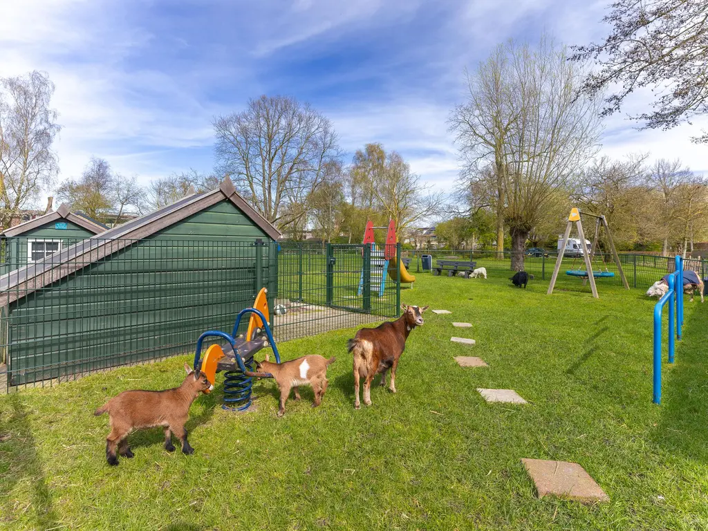 Koperslager 56, HOORN
