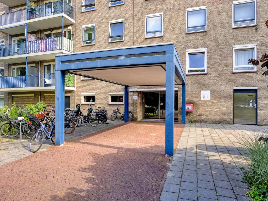 Aert van Neslaan 411, Oegstgeest