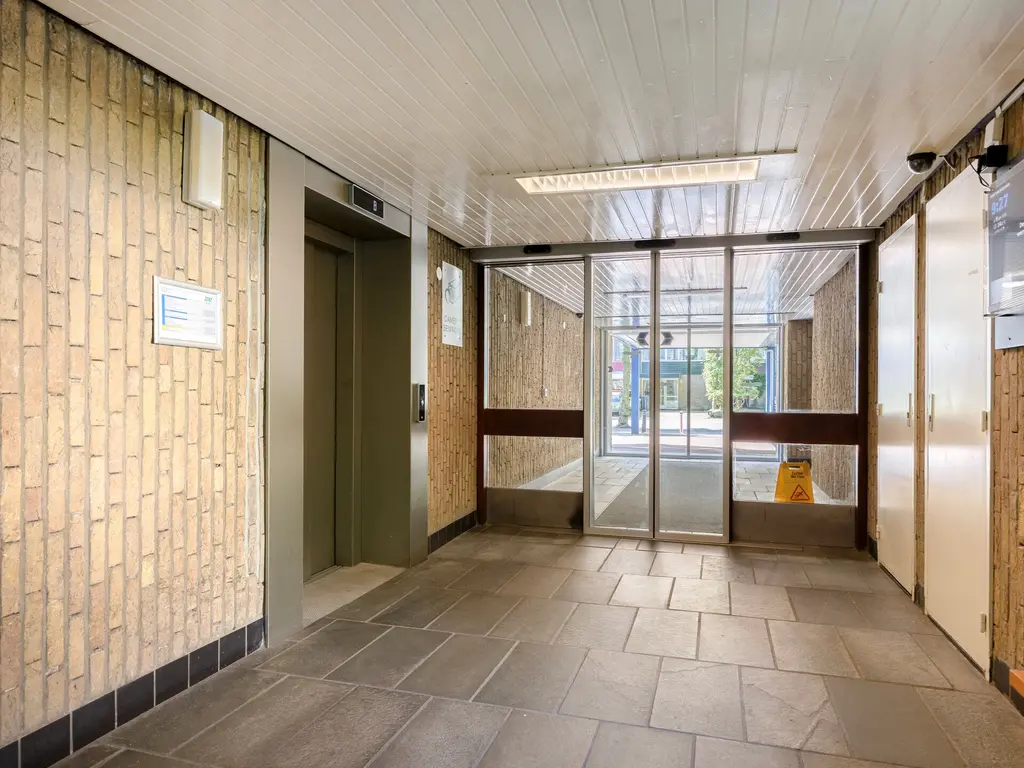Aert van Neslaan 411, Oegstgeest