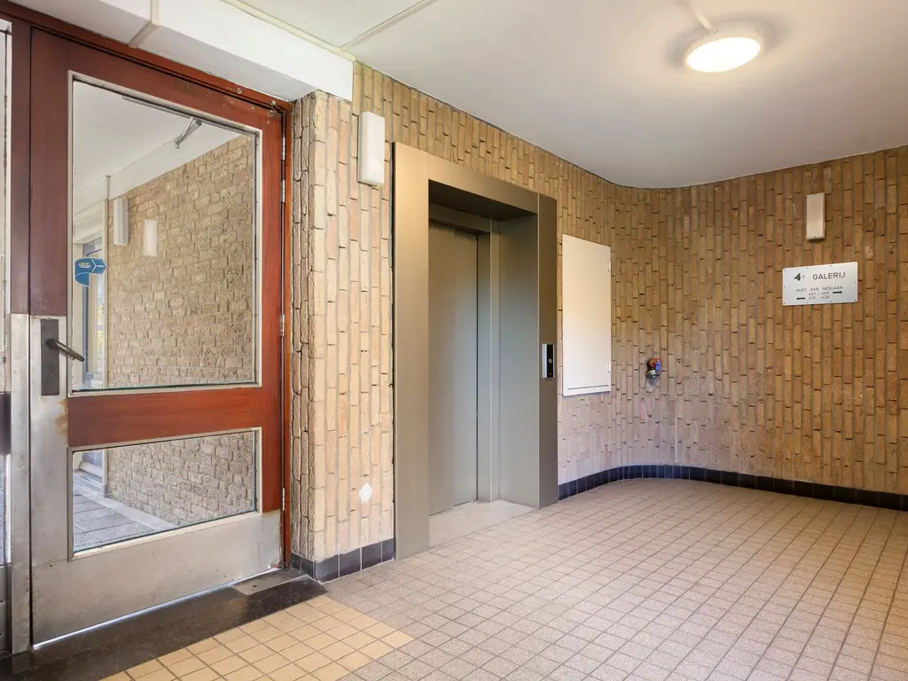 Aert van Neslaan 411, Oegstgeest