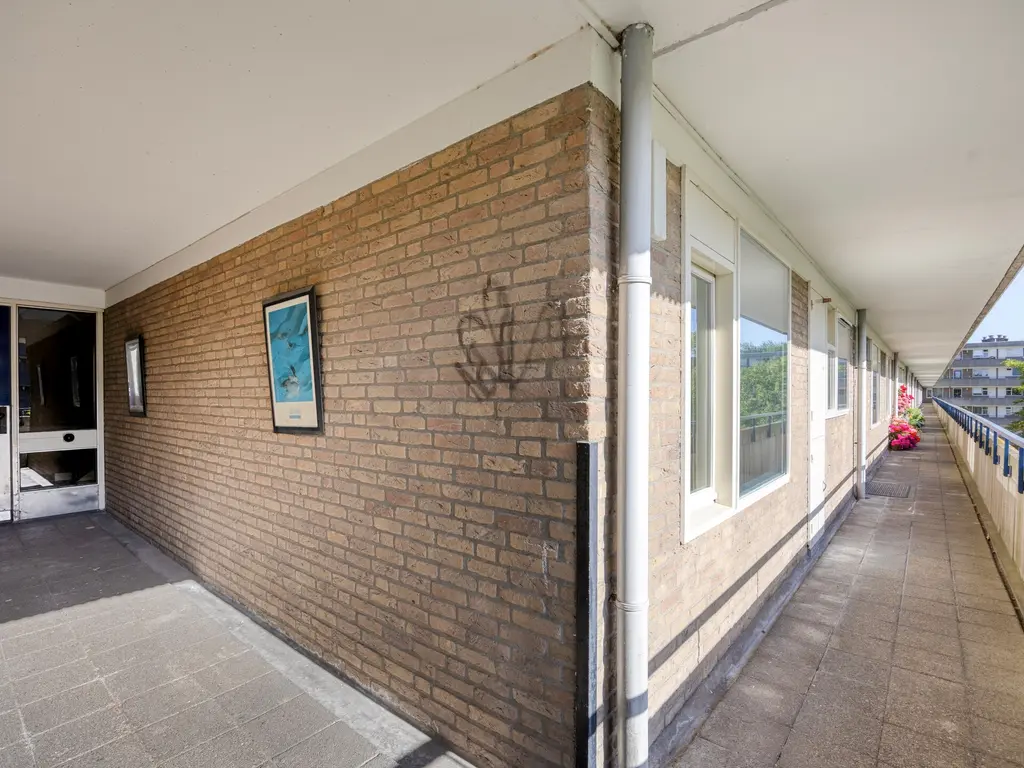Aert van Neslaan 411, Oegstgeest