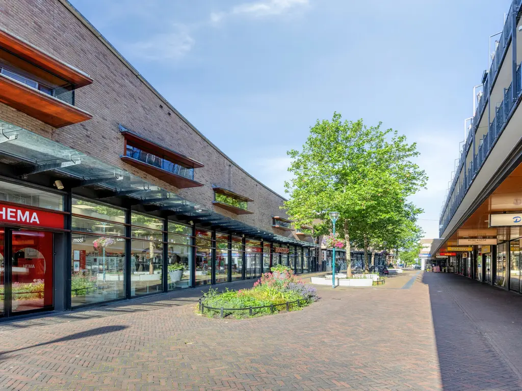 Aert van Neslaan 411, Oegstgeest