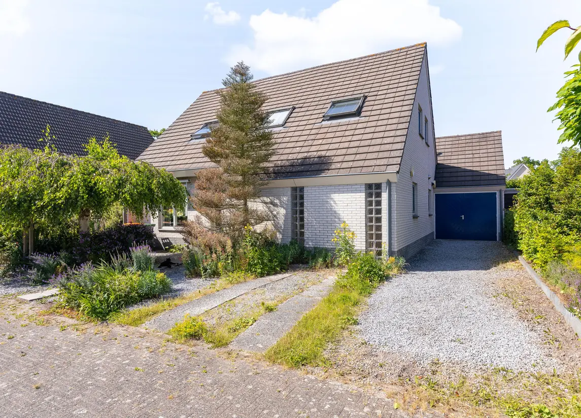Koperwiek 4