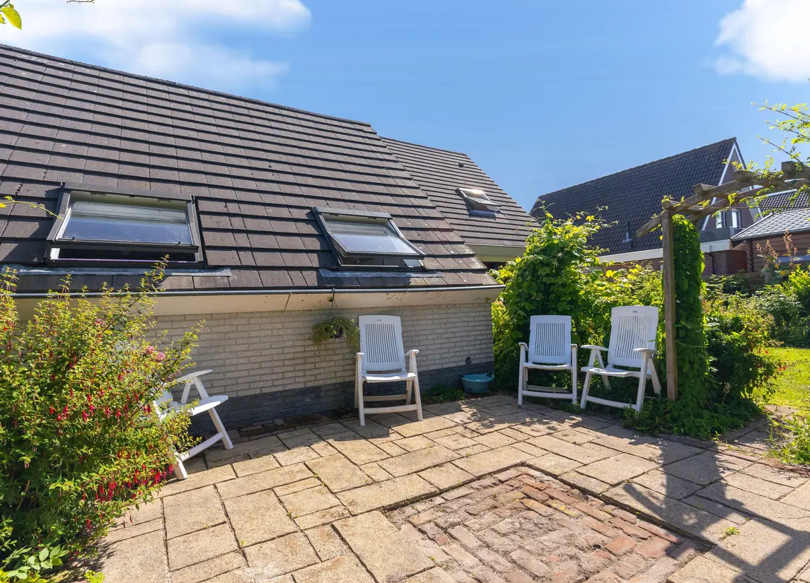 Koperwiek 4