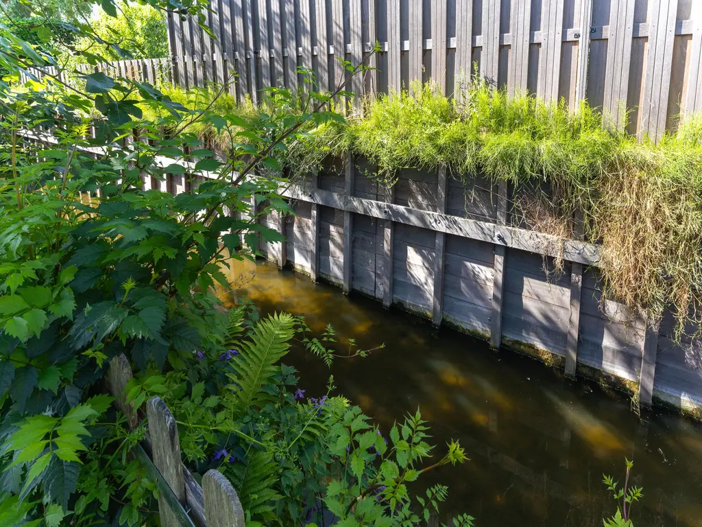 Koperwiek 4, VENHUIZEN