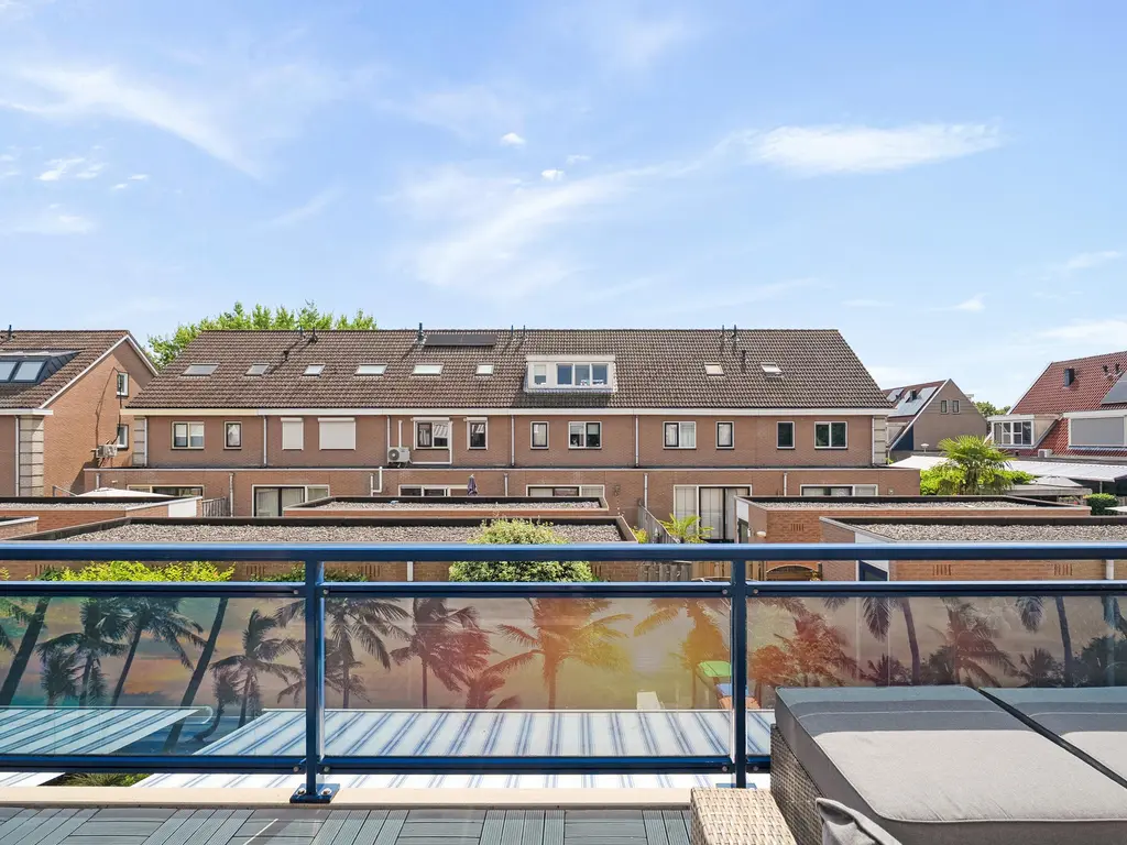 Parelsnoer 8, RHOON