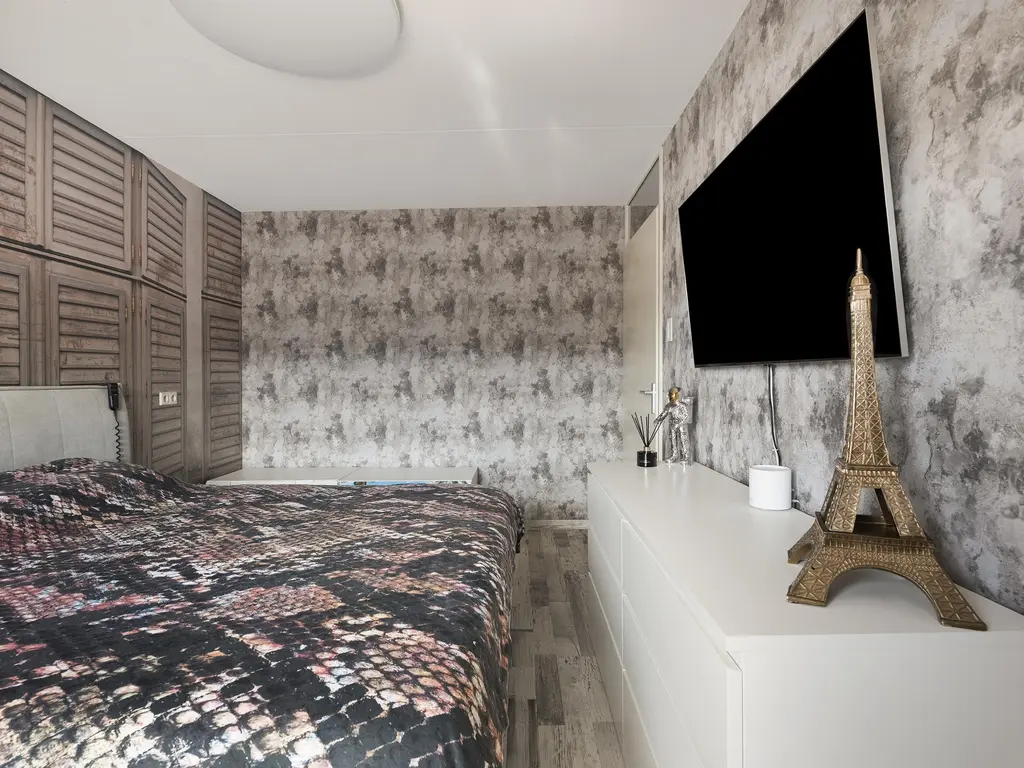 Parelsnoer 8, RHOON