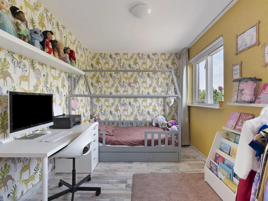 Parelsnoer 8, RHOON