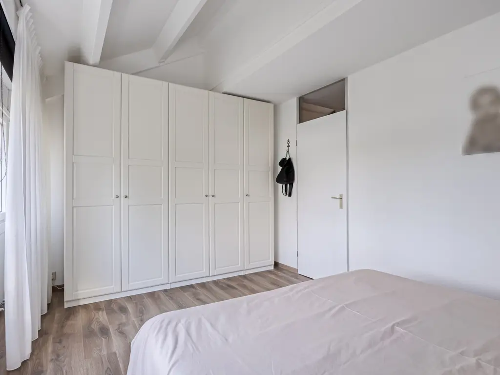 Lemsteraakwerf 5, Leiden