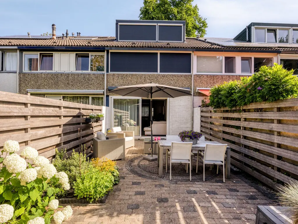 Lemsteraakwerf 5, Leiden