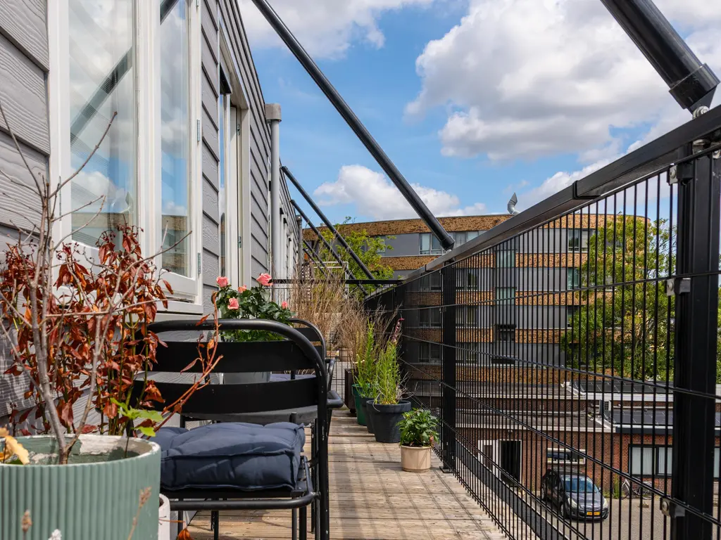 Hoornweg 31C, ROTTERDAM