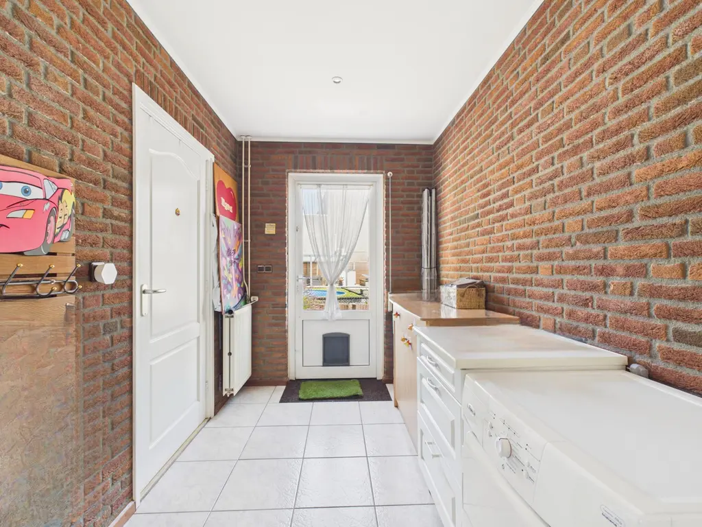 Noorderstraat 76, Sprundel