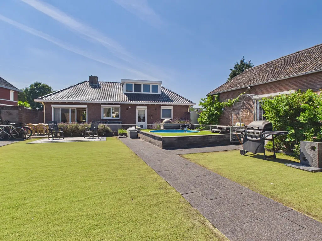 Noorderstraat 76, Sprundel