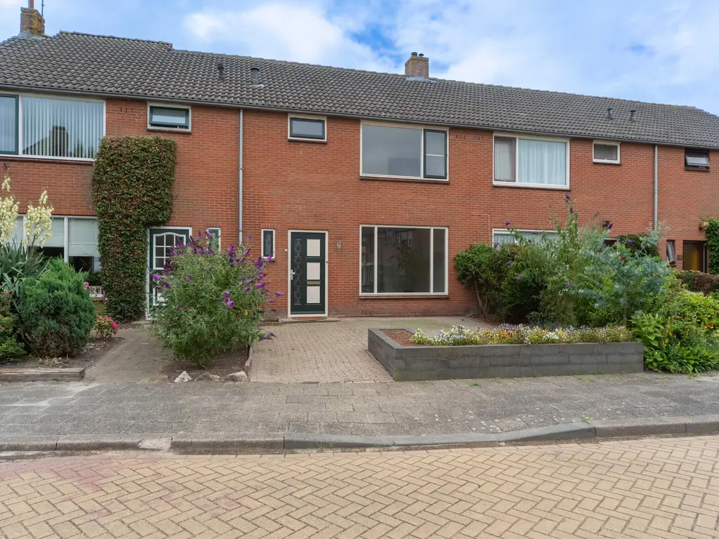 Burgemeester Honijkstr 7, VENHUIZEN