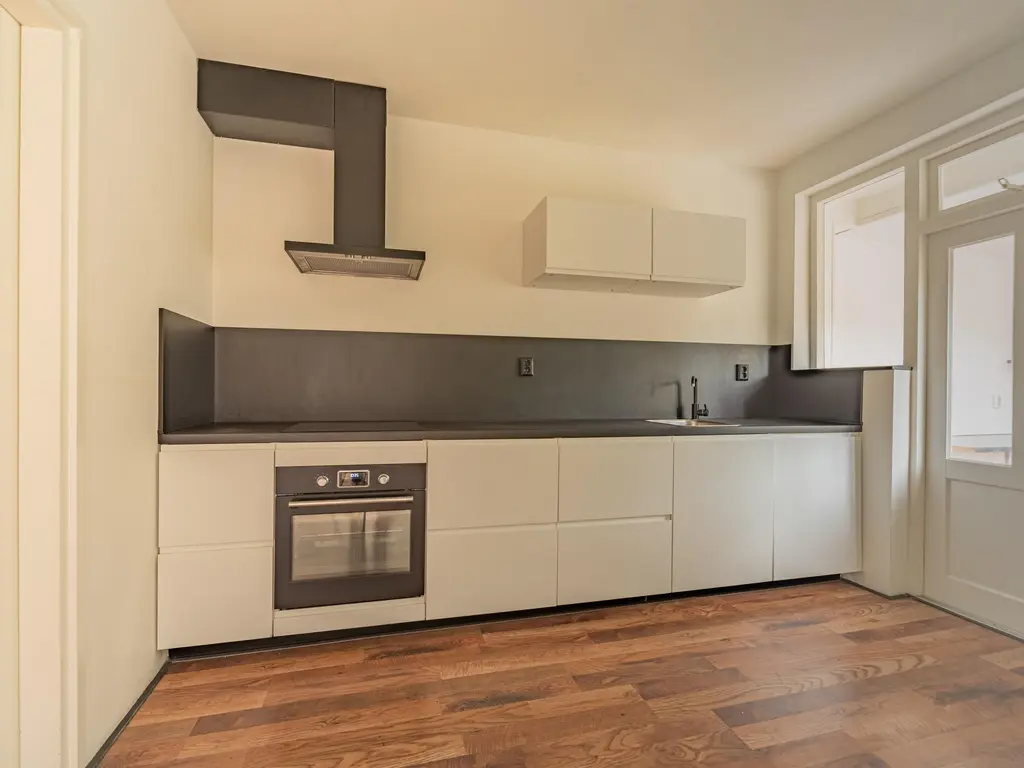 Burgemeester Honijkstr 7, VENHUIZEN