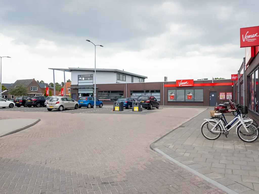 Burgemeester Honijkstr 7, VENHUIZEN