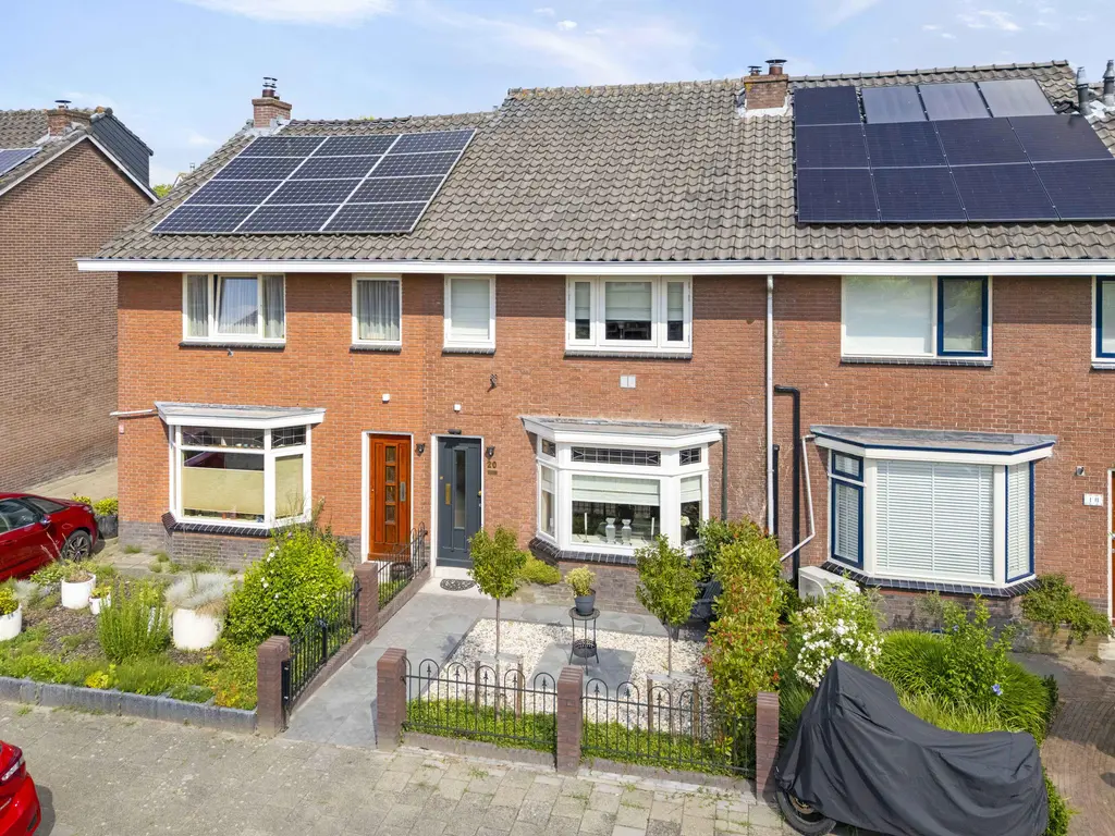Emmastraat 20, BARENDRECHT