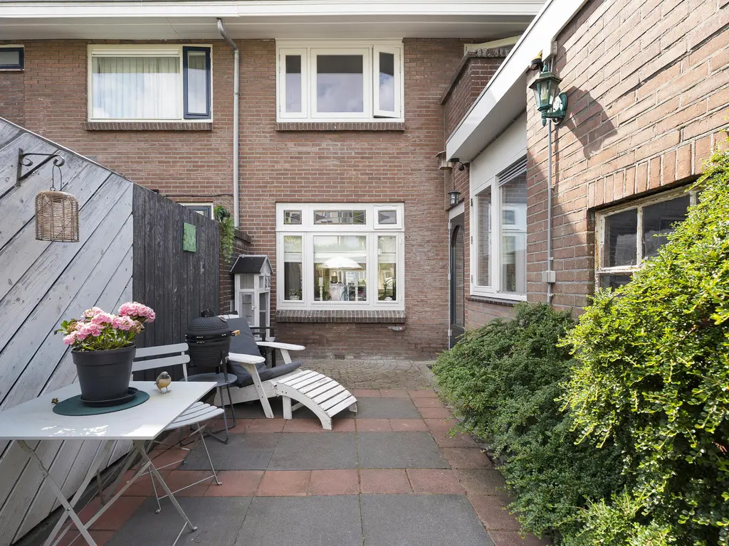 Emmastraat 20, BARENDRECHT