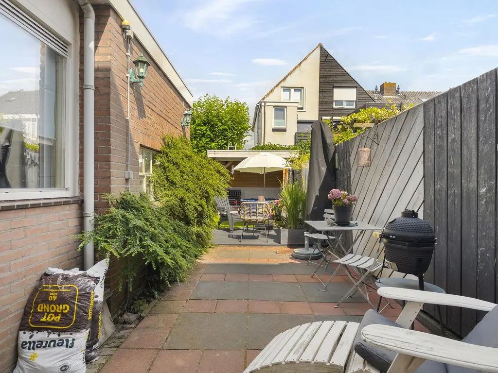 Emmastraat 20, BARENDRECHT
