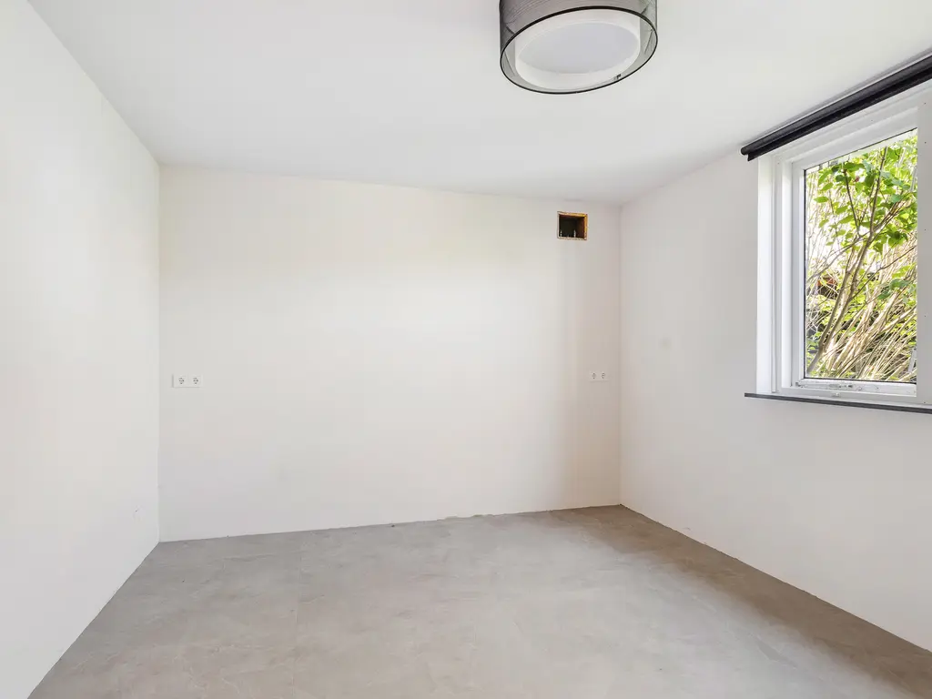 Nijverheidsstraat 7, HEERJANSDAM