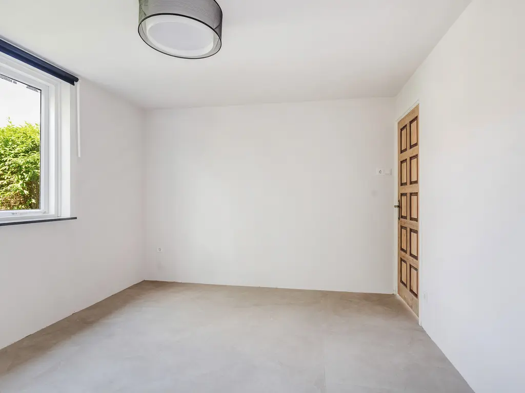 Nijverheidsstraat 7, HEERJANSDAM