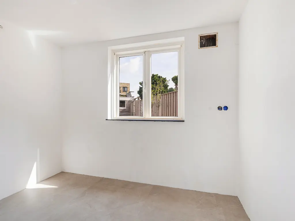 Nijverheidsstraat 7, HEERJANSDAM