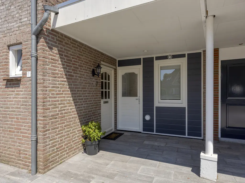 Biesheuvellaan 7, VLIJMEN