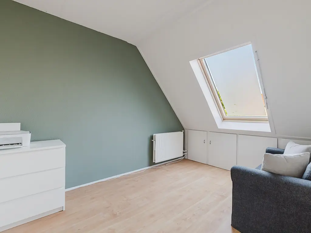 van Heinsbergstraat 39, GILZE