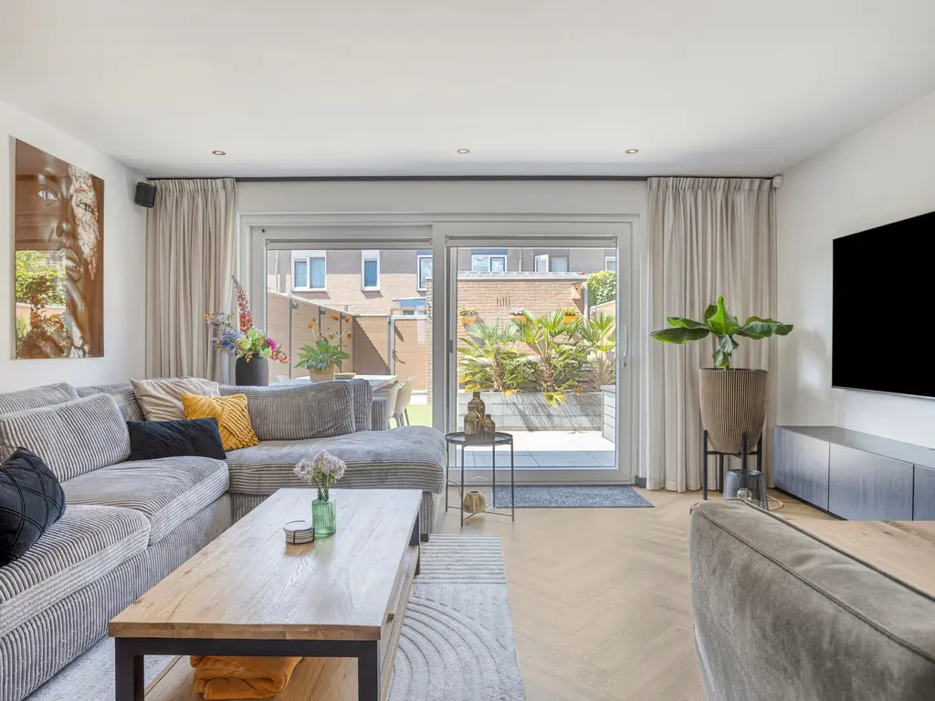 Simon Vinkenoogstraat 5, Leiderdorp