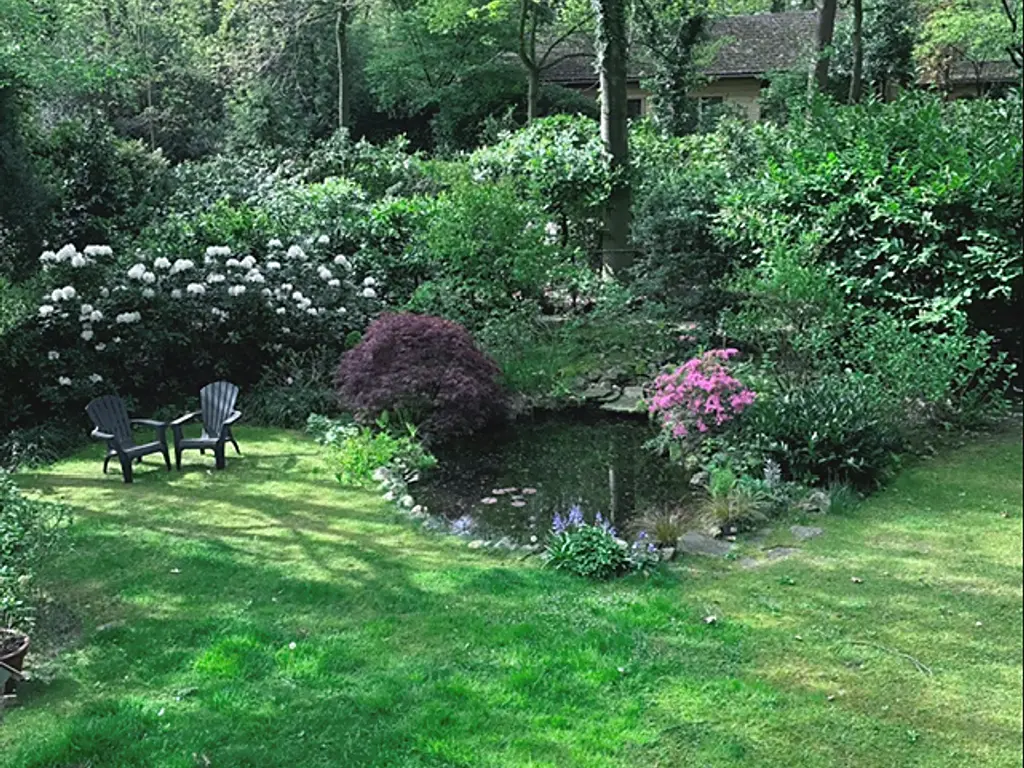 De Stille Wille 55, OOST WEST EN MIDDELBEERS