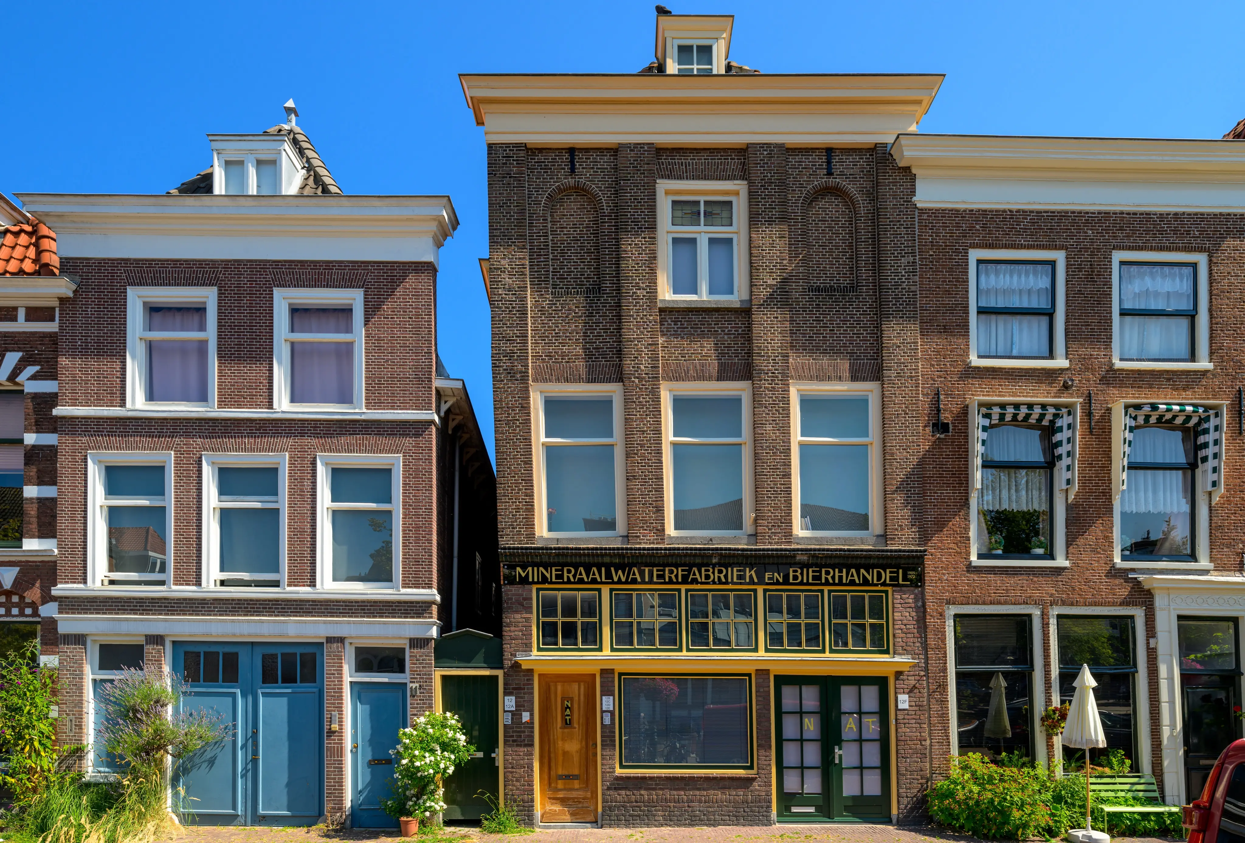 Apothekersdijk 12A