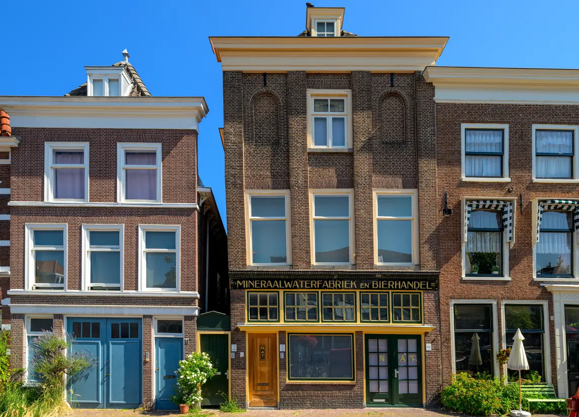 Apothekersdijk 12A