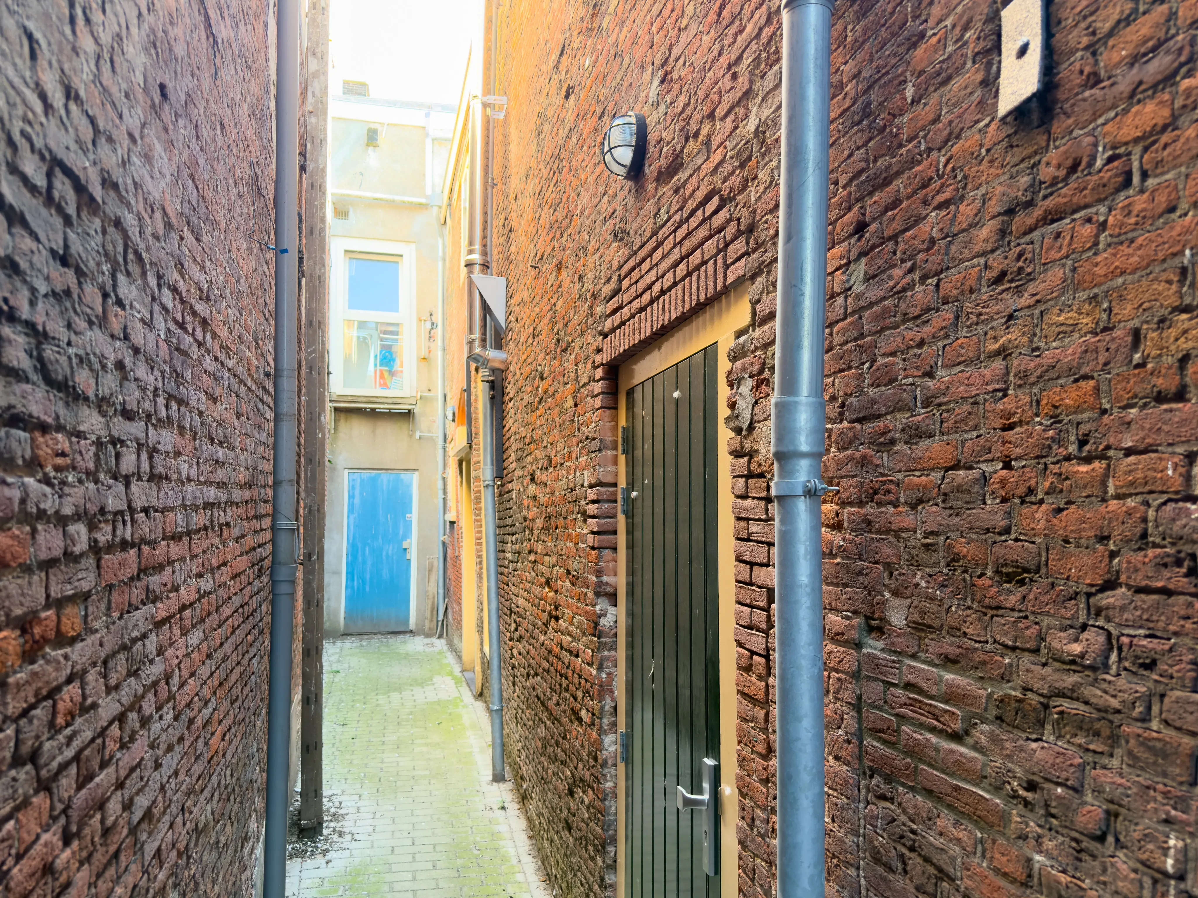 Apothekersdijk 12A