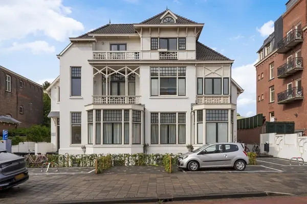 Badhuisweg 3A