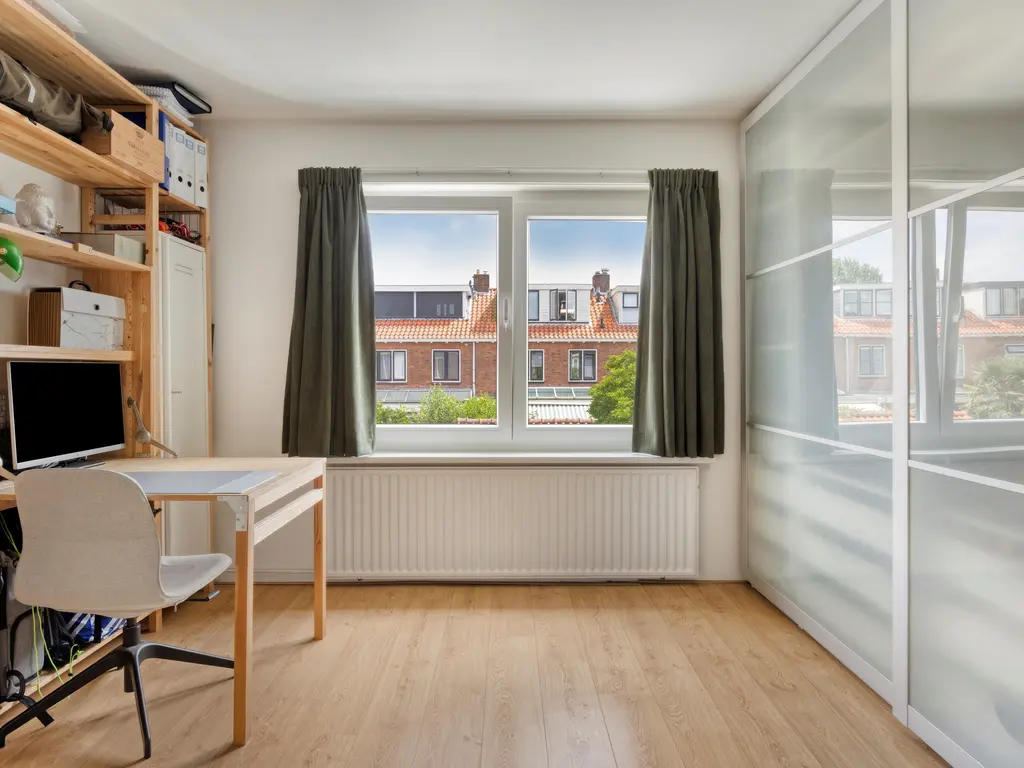 Huizingastraat 16, Leiden