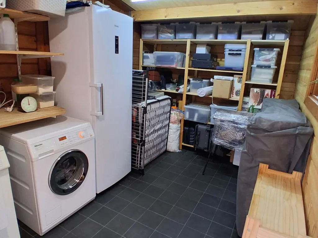 De Stille Wille 167, OOST WEST EN MIDDELBEERS