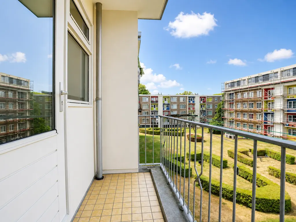 Wolweversgaarde 833, Den Haag