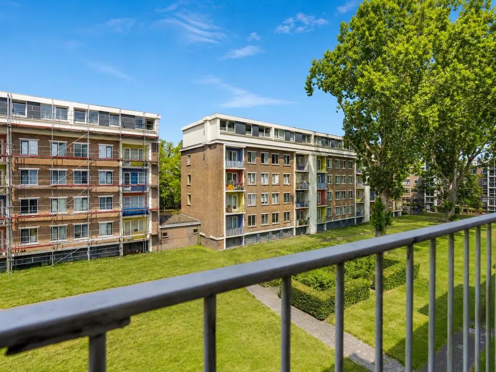 Wolweversgaarde 833, Den Haag