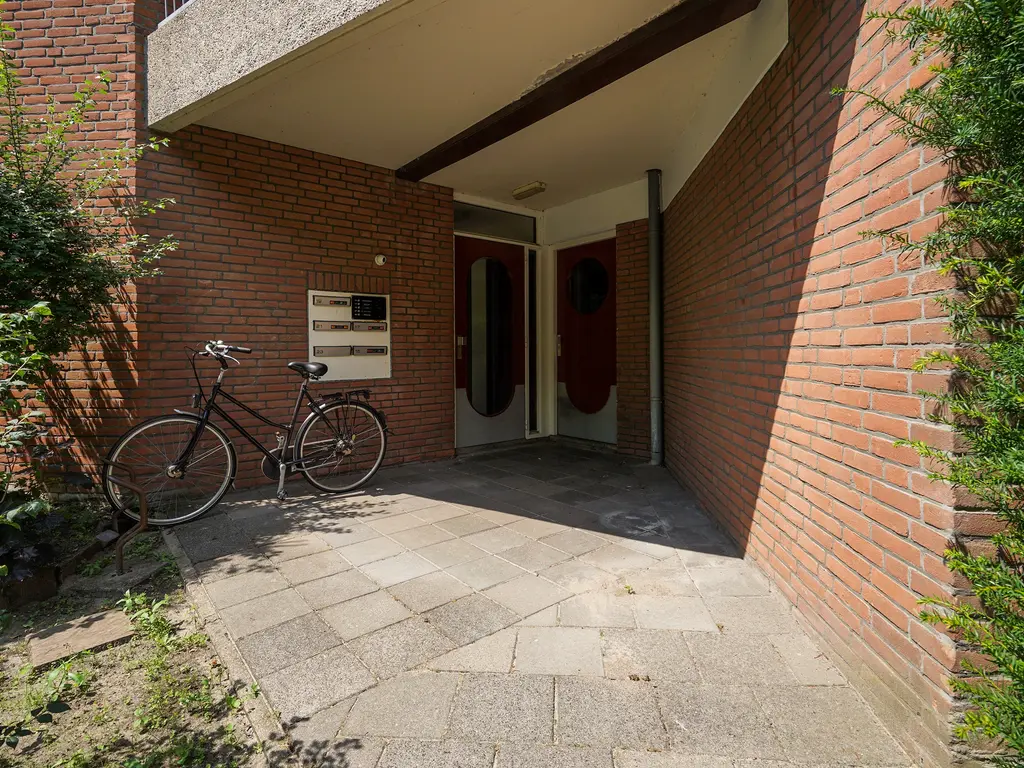 Sepiahof 17, Voorburg