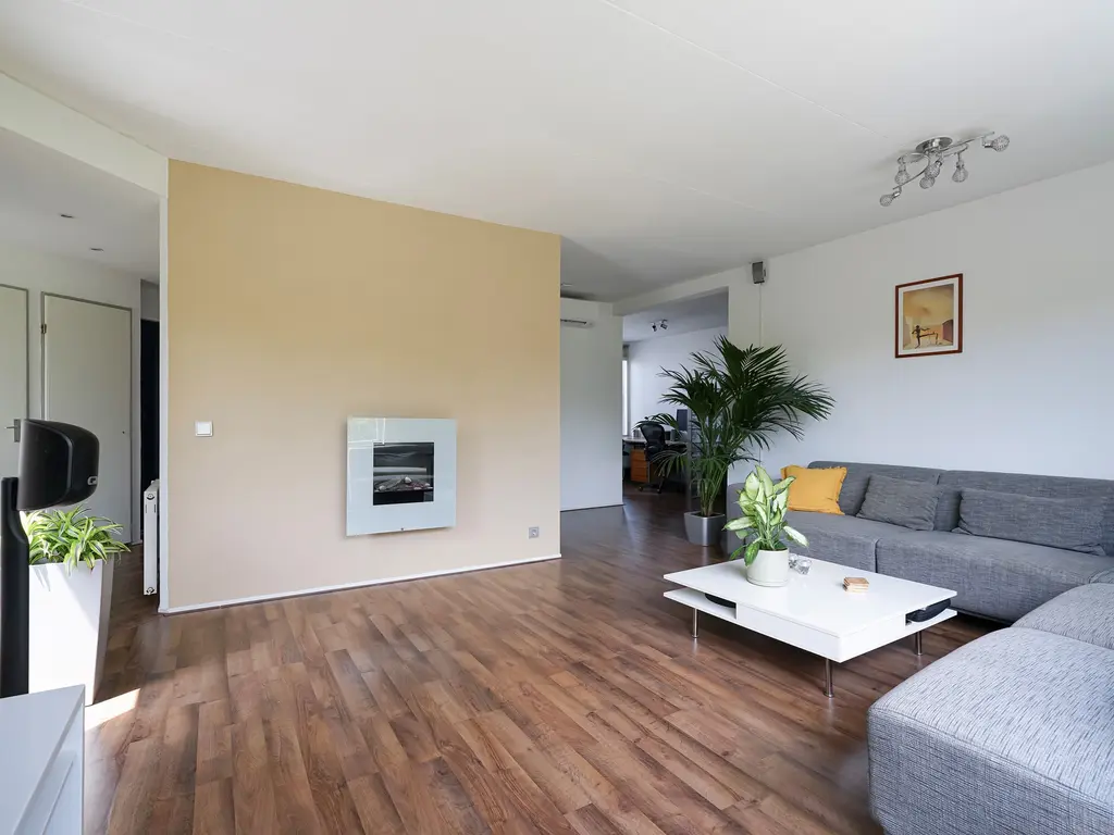 Sepiahof 17, Voorburg
