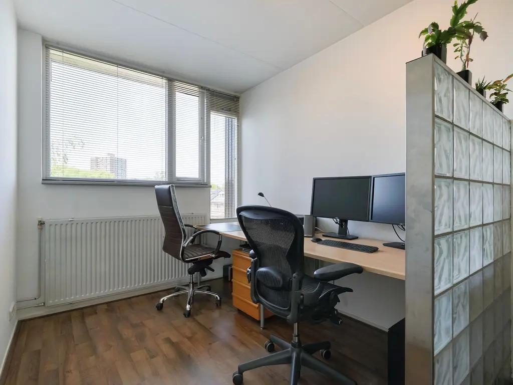 Sepiahof 17, Voorburg
