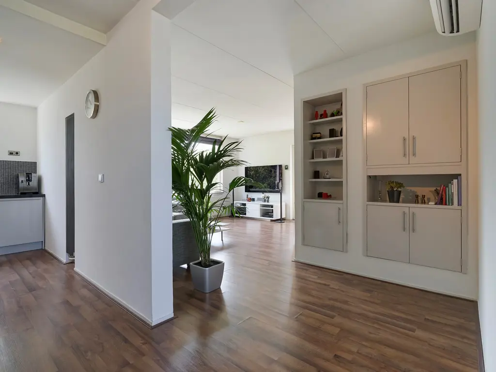 Sepiahof 17, Voorburg